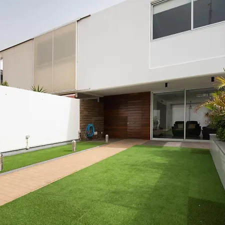 Βίλα Modern 2br House - Private Pool - Parking