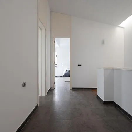 ヴィラ Modern 2br House - Private Pool - Parking *
